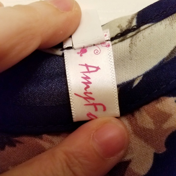 Amy Fashion Navy Floral Cold Shoulder Dress - Picture 4 of 5